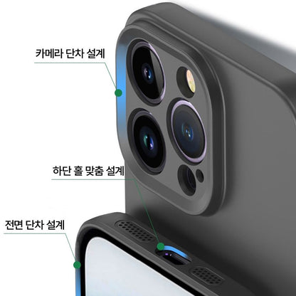 iPhone 16 Pro Max Simply Roar Hyper Silicone Case (MagSafe Compatible) - White